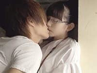 タツ/森林原人/中原愛子　AV制作会社の女子社員がエッチな興味を満たしたくてエロメン男優さん達とカラダの関係に至っちゃう Pornhub　女性のための無料アダルト動画