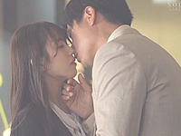 小田切ジュン/小湊よつ葉　元国民的ダンスグループの白肌美女が様々なシチュエーションでエロメン男優と求め合うコスプレエッチ SpankBang 女性のための無料アダルト動画