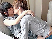 タツ/稲村ひかり　イジメたくなっちゃうような潤んだ瞳の黒髪ショートの激カワ美少女がイケメン男優の優しい挿入に吐息を漏らして感じちゃうイチャラブH S-Cute SpankBang 女の子のための無料 H 動画